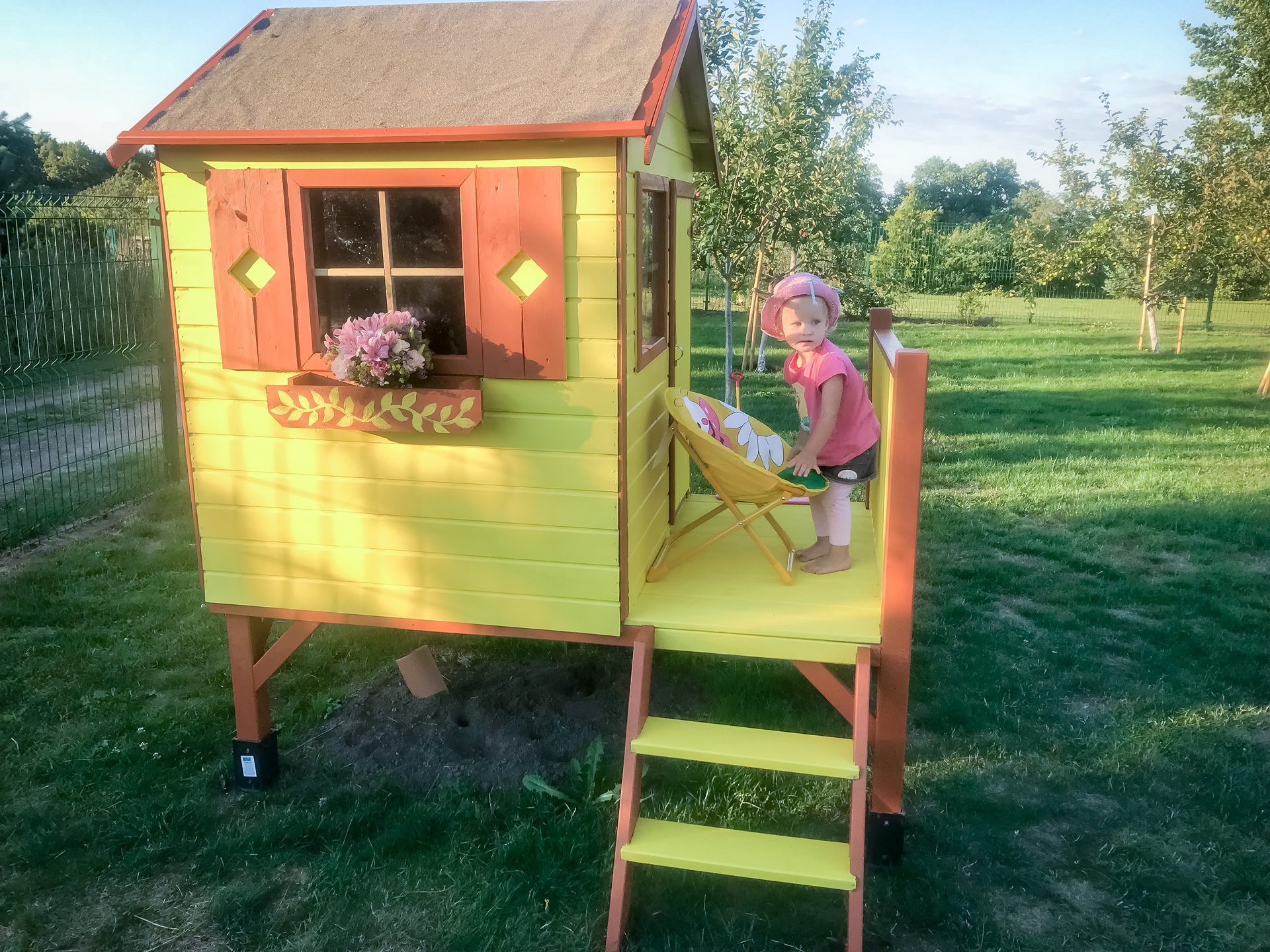 Paulos vaikų žaidimo namelis “Žiogelis”