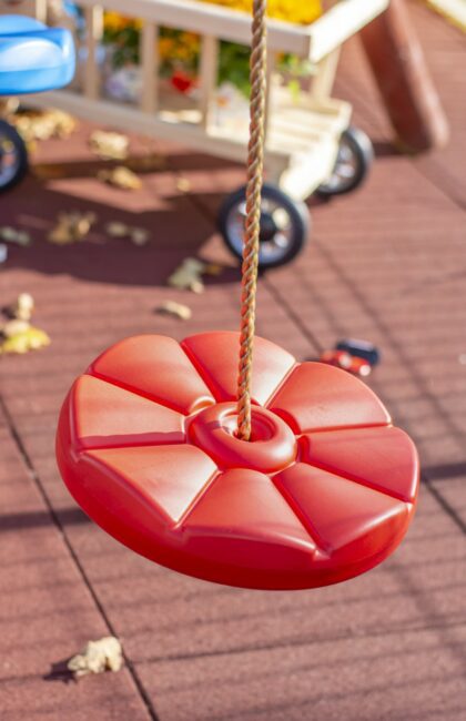 Sūpynės „Gėlė“, raudonos