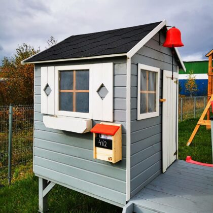 Medinė pašto dėžutė