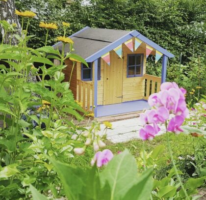 Medinis vaikų žaidimų namelis "Gudrutis"