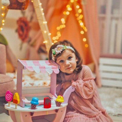 Medinis žaislas "Ledainė"