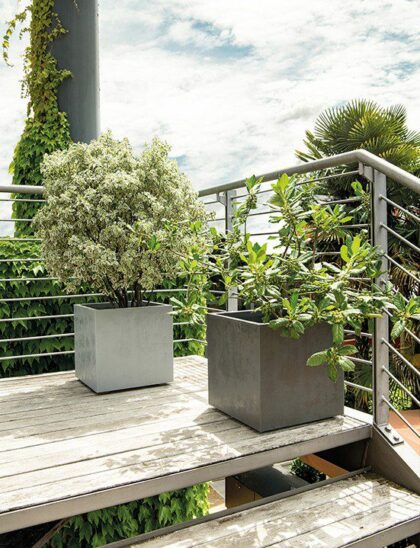 Vazonas "Antracitas" su vandens rezervuaru, 25 cm