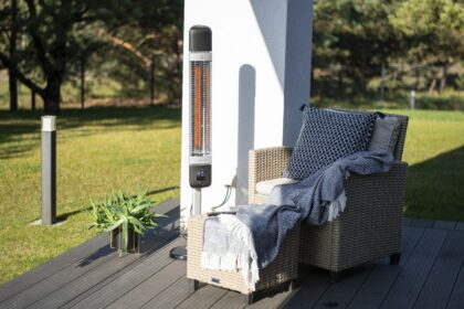 Infraraudonųjų spindulių šildytuvas “Mila” 2500W, juodas