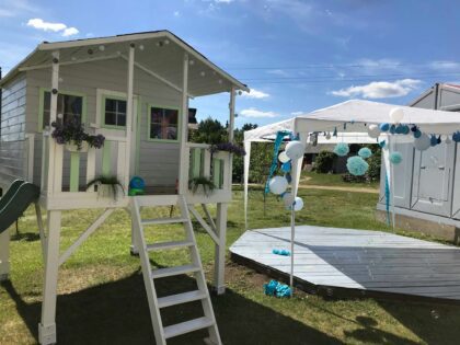 Medinis vaikų žaidimų namelis "Girinukas"