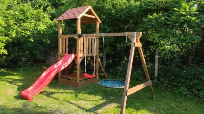 Vaikų žaidimų aikštelė „Berželis“