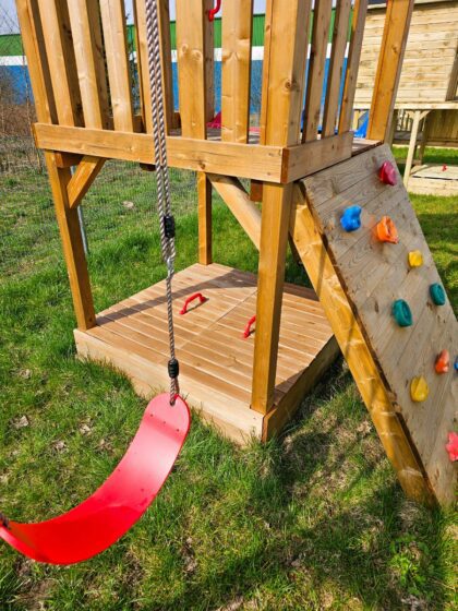 Vaikų žaidimų aikštelė „Berželis“