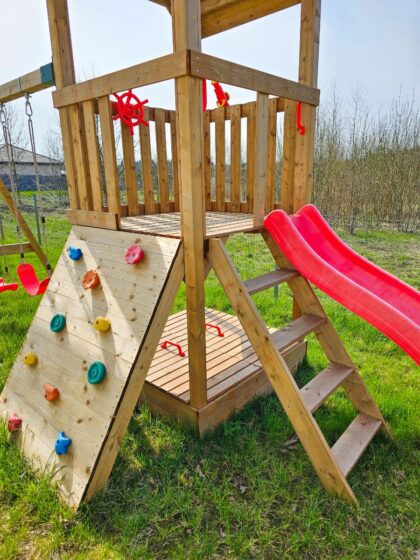 Vaikų žaidimų aikštelė „Berželis“