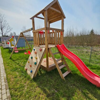 Vaikų žaidimų aikštelė „Berželis“