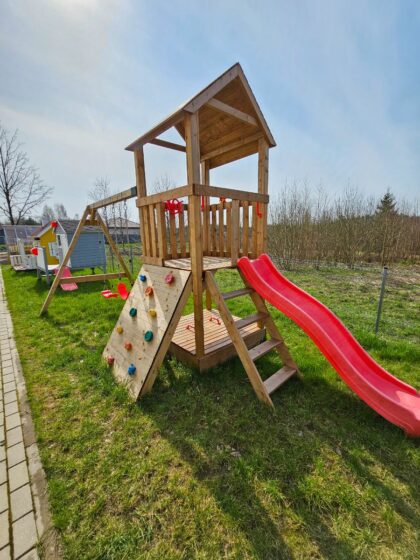 Vaikų žaidimų aikštelė „Berželis“