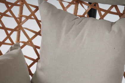 pakabinamas supamasis krėslas „linda”, kreminis