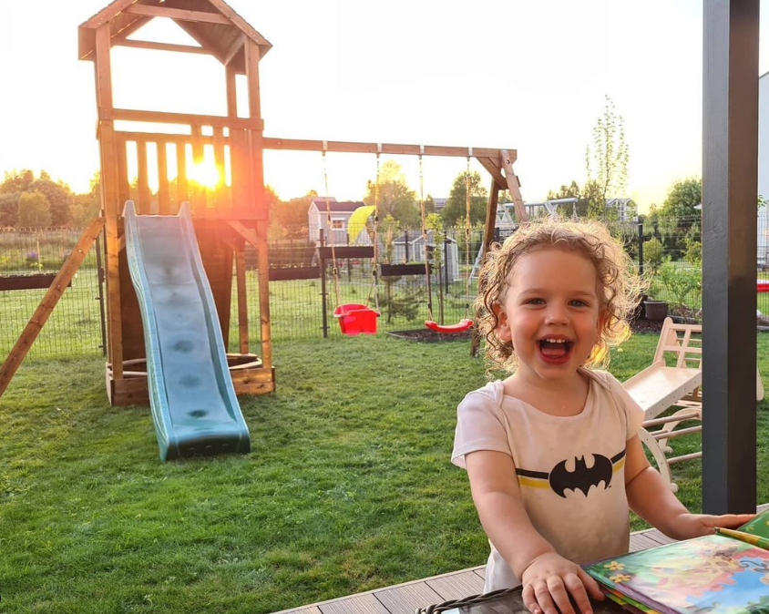 Viktorijos Arlauskienės šeimos žaidimų aikštelė „Berželis“