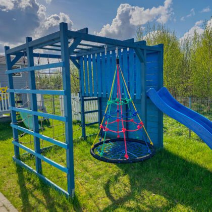 Sūpynės „Gandro lizdas” su laipyne, spalvotas