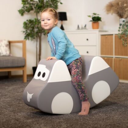 Minkštas supamasis žaislas "Mašiniukas", pilkas