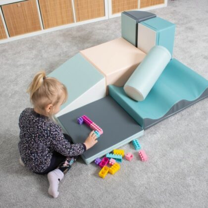 Minkštų kaladėlių komplektas "Sukutis", pastelinis