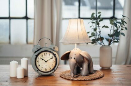 Vaikiškas stalinis šviestuvas „Drambliukas Bobis“