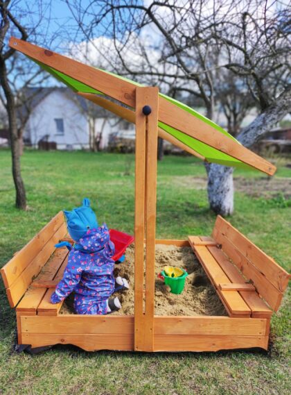 Impregnuota medinė smėlio dėžė su mėlynos spalvos stogeliu, 120x120 cm - Image 6