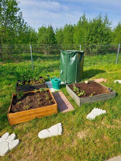 medinė lysvė 90 x 90 x 21 cm, ruda