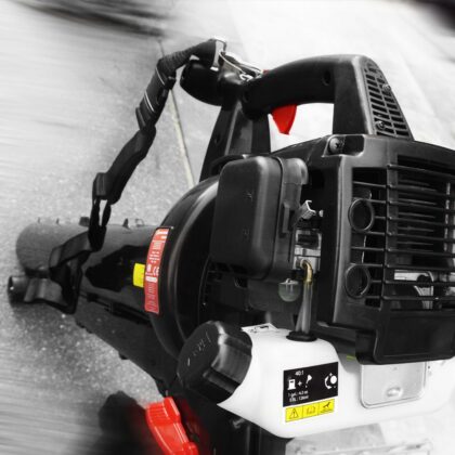 Lapų pūstuvas-vakuumatorius 30Cc