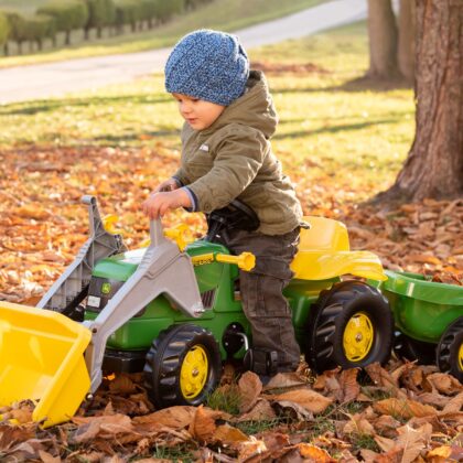 Minamas traktorius su krautuvu ir priekaba, John Deere, žalias