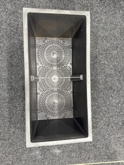 Vazonas "Antracitas" su vandens rezervuaru, 79 cm_prekė su defektu - Image 5